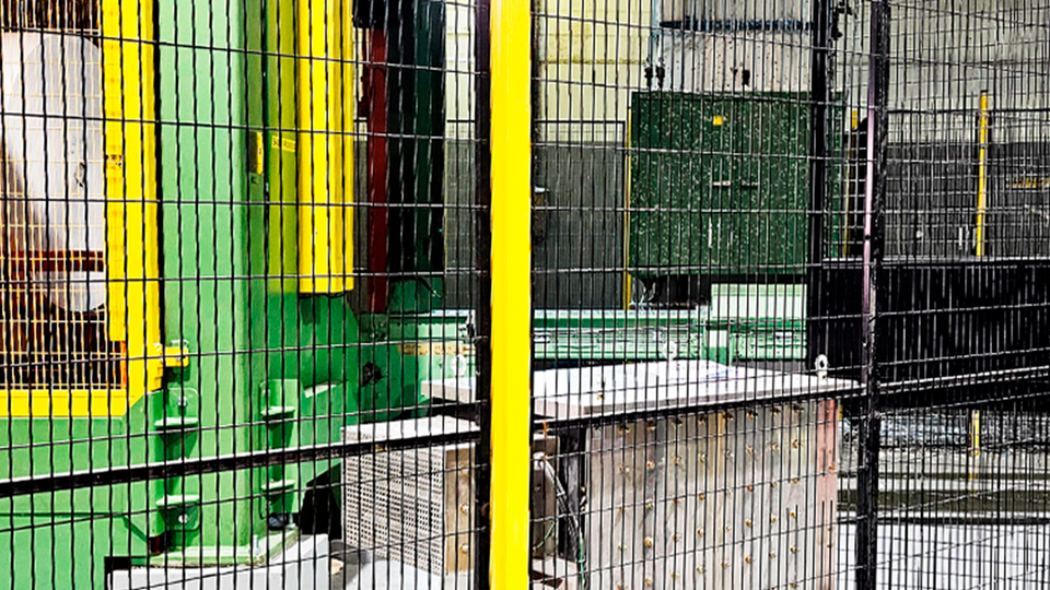 Conformidade com NR-10 e NR-12