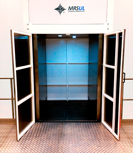 Elevador Autoportante